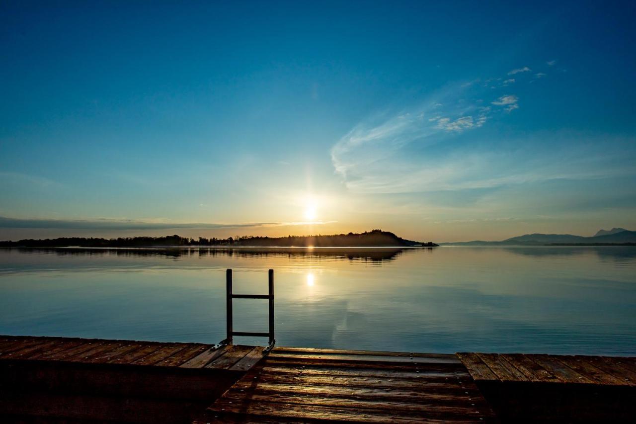 Yachthotel Chiemsee Gmbh Prien am Chiemsee Exterior foto