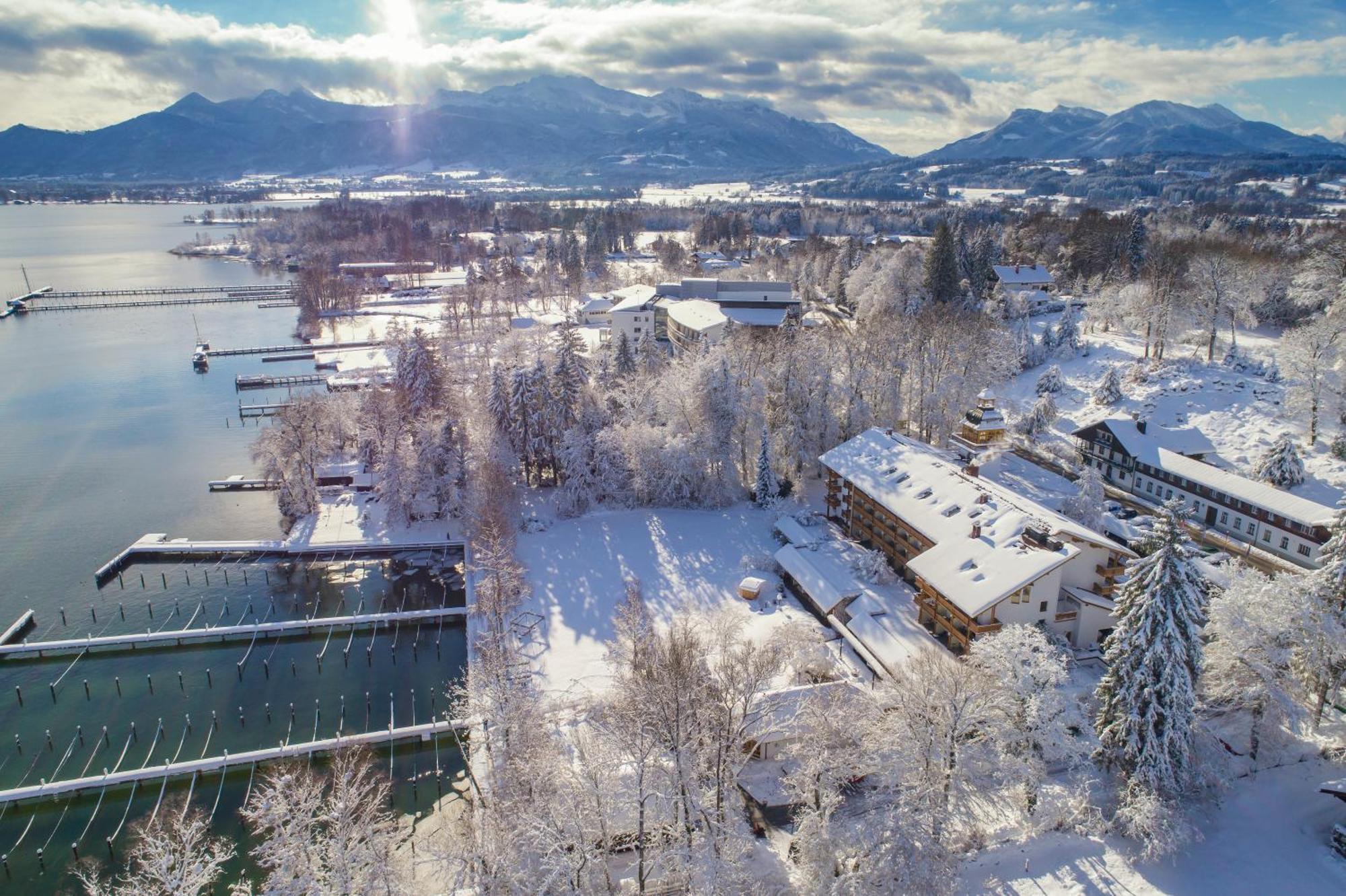 Yachthotel Chiemsee Gmbh Prien am Chiemsee Exterior foto