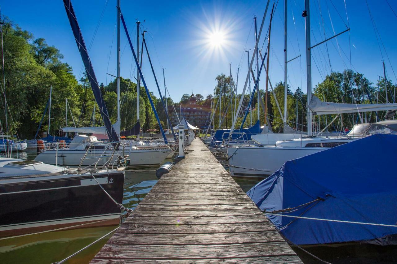 Yachthotel Chiemsee Gmbh Prien am Chiemsee Exterior foto